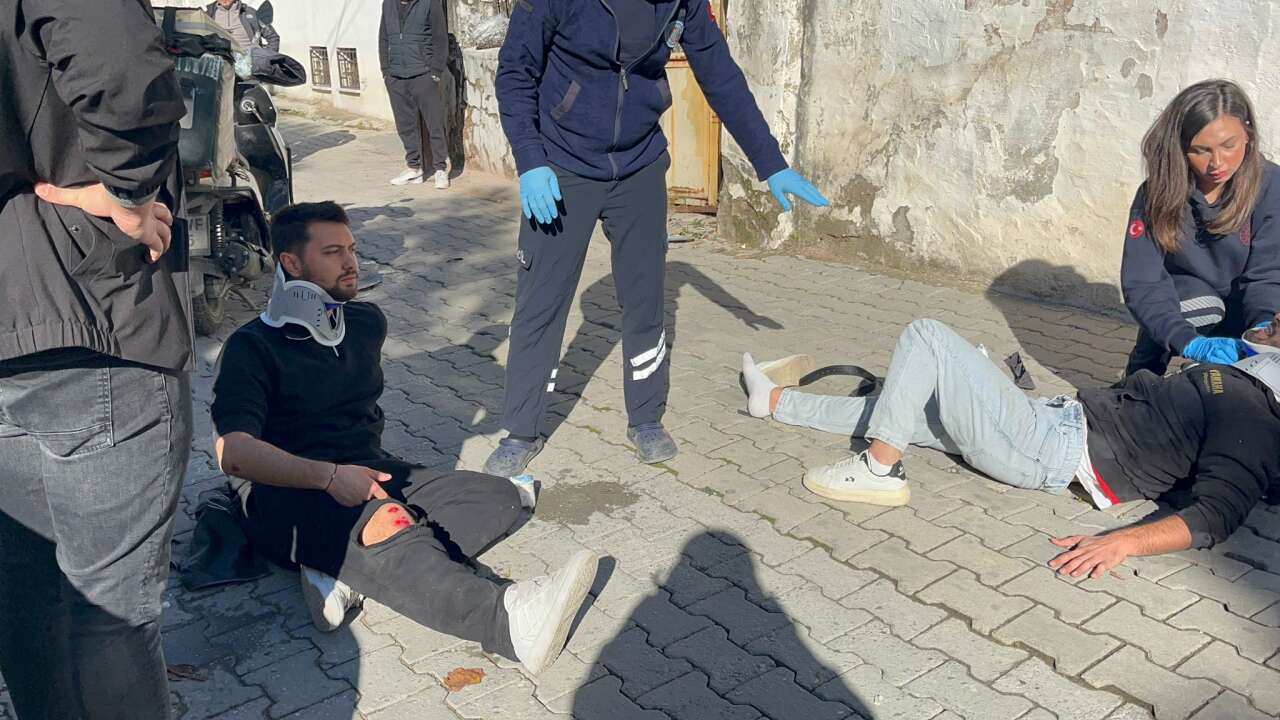 Muğla’da Trafik Kazası: Otomobil ve Motosiklet Çarpıştı 4