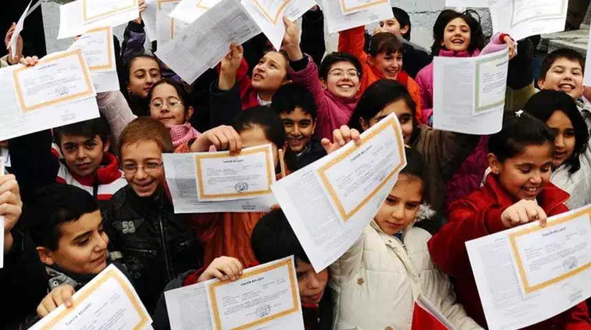 MEB Açıkladı: Sömestr Tatili ve Ara Tatil Takvimi Belli Oldu 1