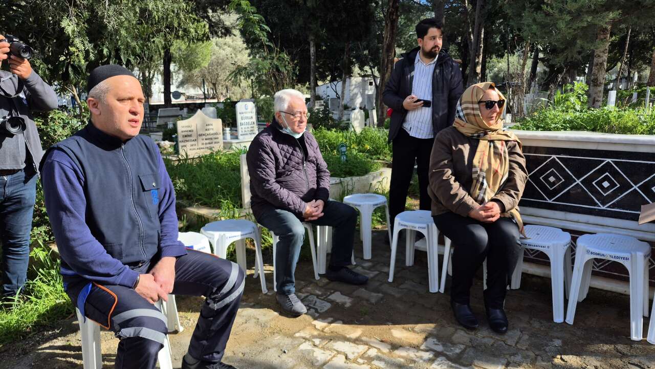 Fatma Girik, Bodrum’daki Mezarı Başında Anıldı 3