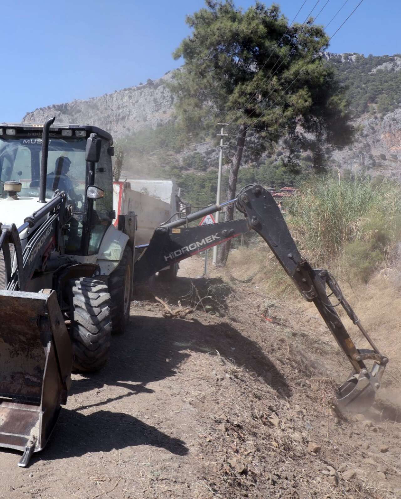 MUSKİ’den Fethiye’de Kapsamlı Dere Temizliği: 71,5 Kilometre Hat Temizlendi 3