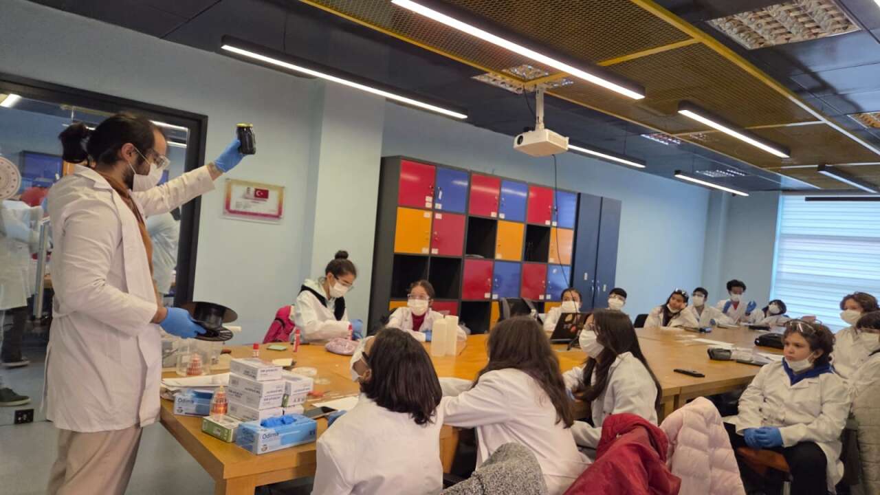 Menteşe’de Deneyap Teknoloji Atölyeleri ile Geleceğin Mühendisleri Yetişiyor 1