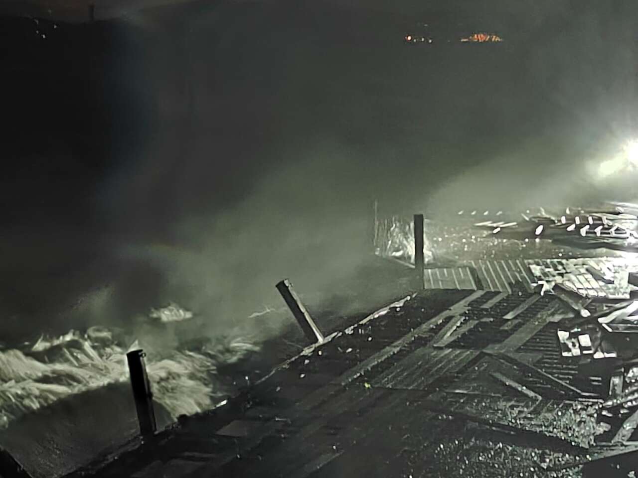 Fırtına, İskelede Çalışan İşçileri Denize Düşürdü: 1 Ölü, 2 Yaralı 3