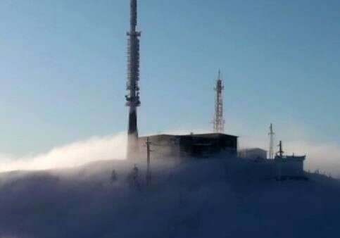Göktepe Dağı Beyaza Büründü: Kavaklıdere’de Kartpostallık Kış Manzaraları 3