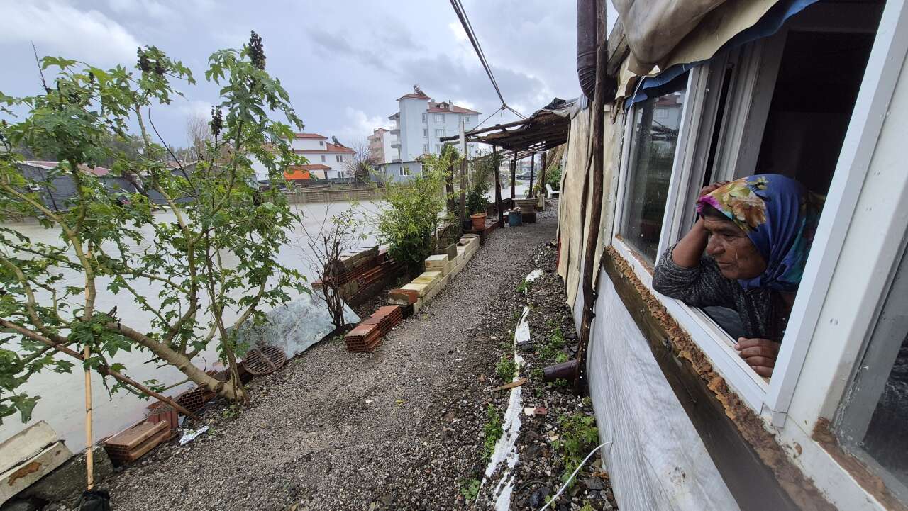 Ortaca’da Yağış Sonrası Su Baskınları: Mahalleler Sular Altında 3