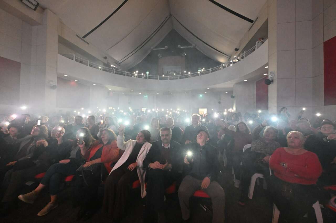 Üç Dev Çınarı" Saygıyla Anıldı 7