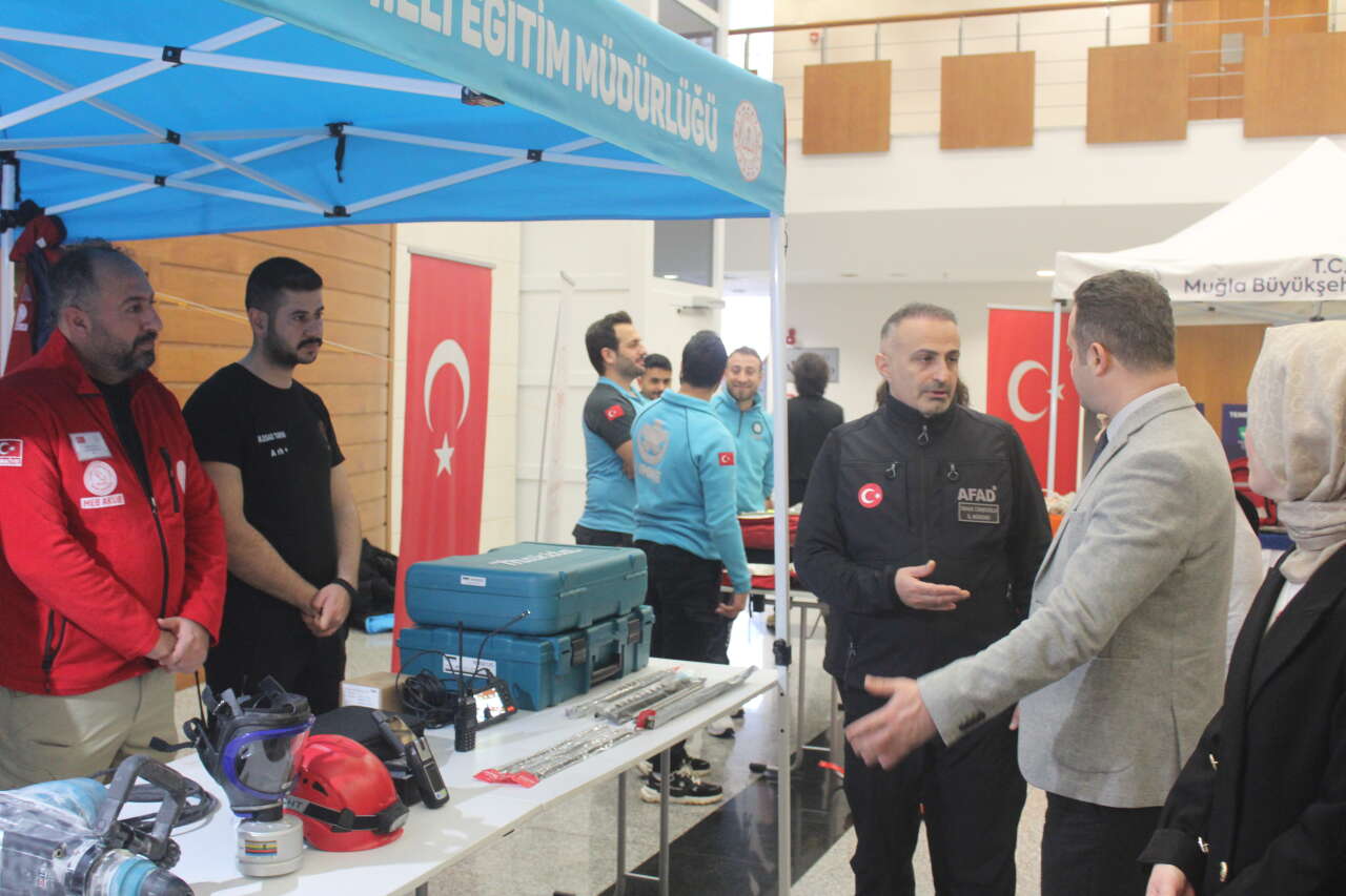 6 Şubat’ın İzleri Muğla’da Anma Programında Bir Kez Daha Hatırlandı 22