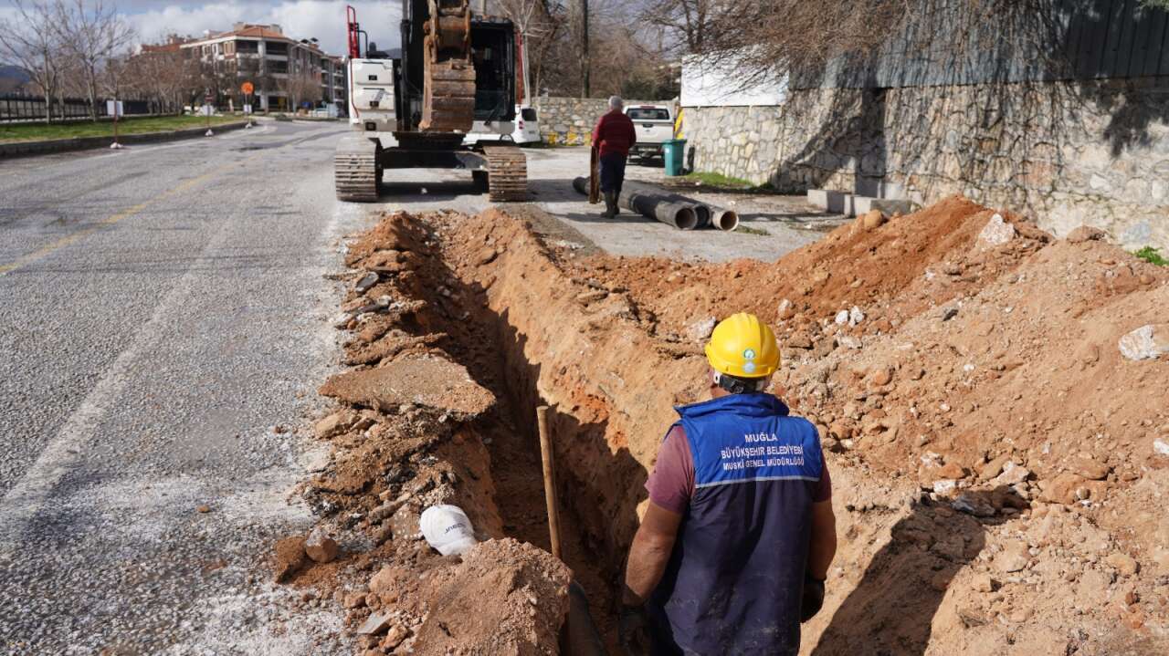 MUSKİ’den Menteşe Kireç Sanayi Bölgesine Altyapı Güçlendirmesi 3