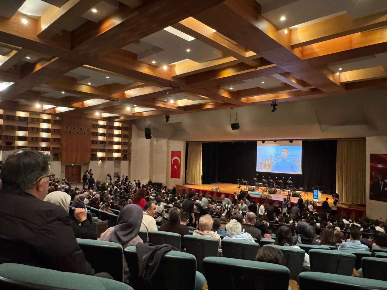 14 Mart Tıp Bayramı’nda MSKÜ’de Anlamlı Tören: 161 Öğrenci Beyaz Önlük Giydi 10