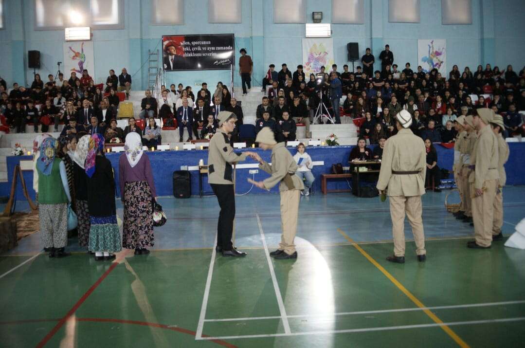 Muğla Sosyal Bilimler Lisesi’nden Çanakkale Ruhunu Yaşatan Anlamlı Program 2