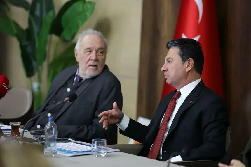 İlber Ortaylı’nın Bağışladığı Kitaplar Muğla’da Kütüphane Olacaktı: Proje Vefatı Sonrası Gündemde 5