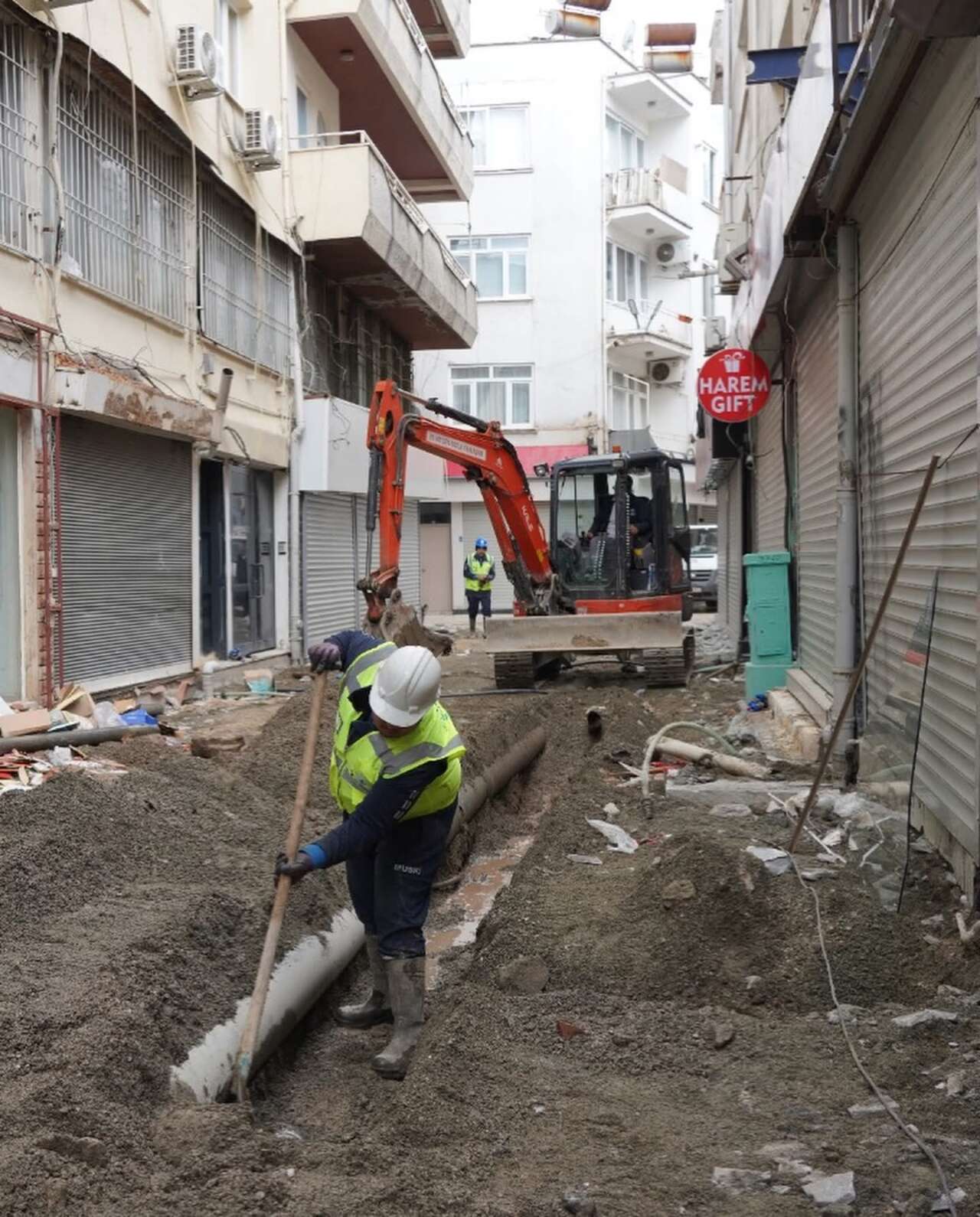 MUSKİ’den Marmaris Kapalı Çarşı’da İçme Suyu Hattı Yenileme Çalışması 2