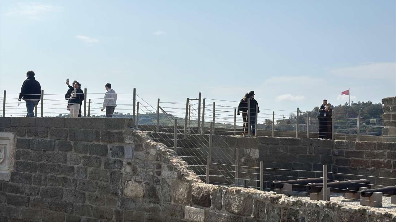 Bodrum’da Bayramın Adresi Değişti: Turistler Tarihe Koştu 5