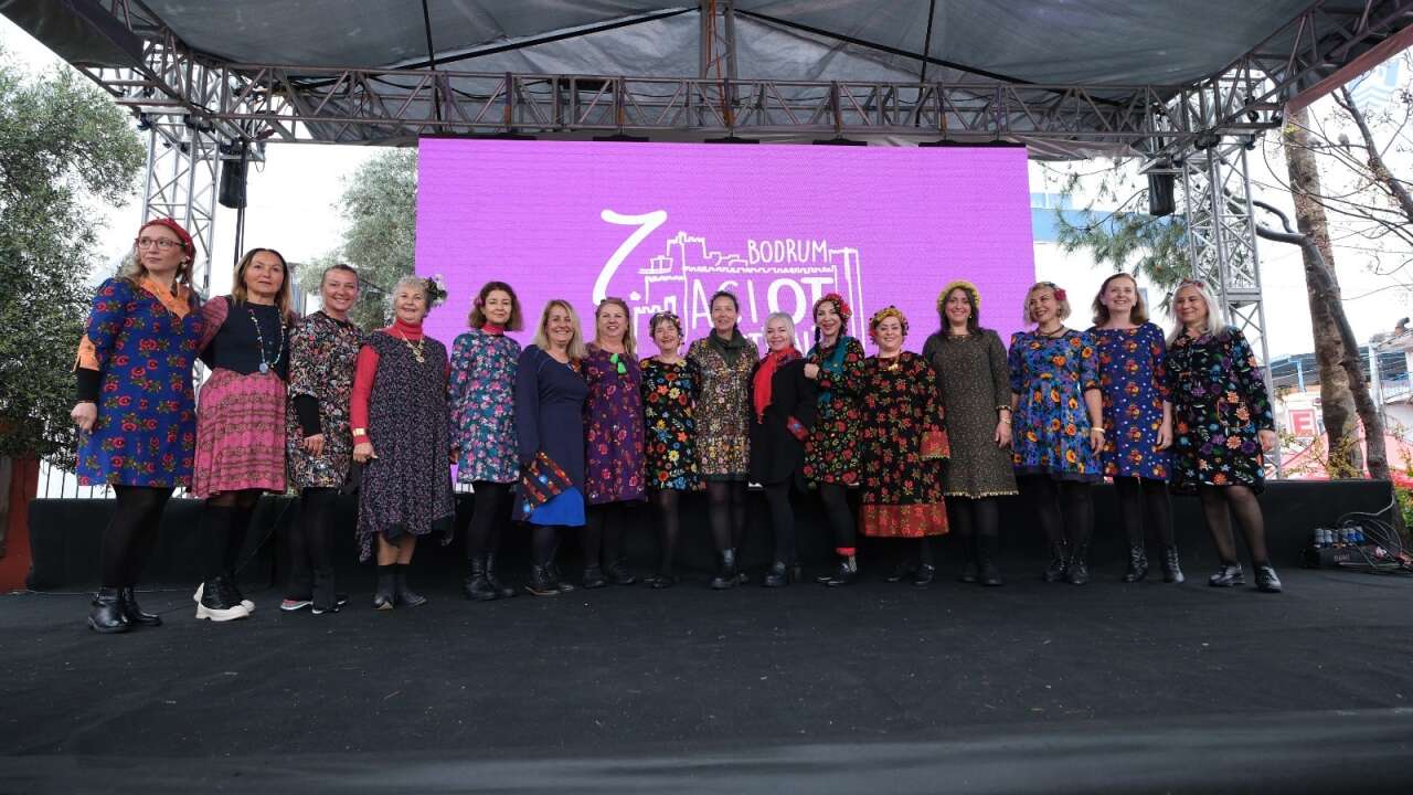 Bodrum’da Yağışa Rağmen İzdiham, Acı Ot Festivali’ne Ziyaretçi Akını 3