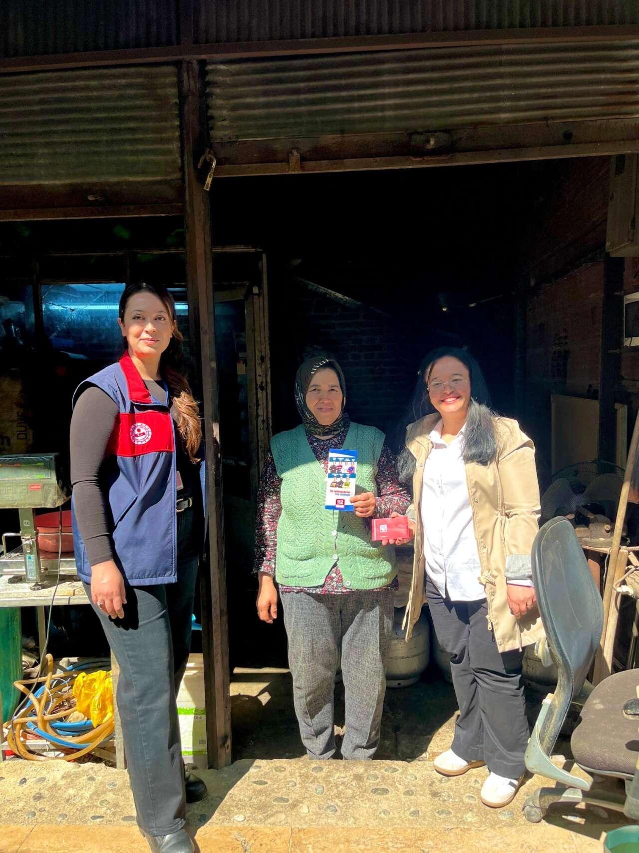 Milas Pazarı’nda 112 Bilgilendirmesi: Vatandaşlara Hayati Uyarılar 5