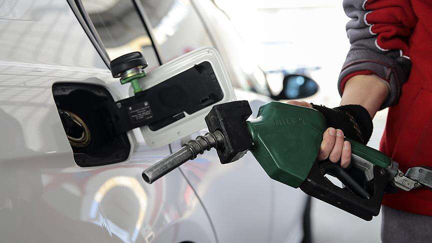 Petrol Fiyatları Çakıldı Gözler Tabelalara Çevrildi: Motorin ve Benzine İndirim Geliyor 2