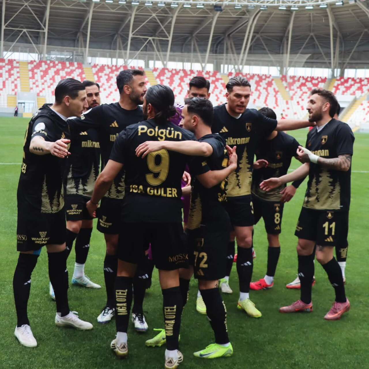 Muğlaspor Şeytanın Bacağını Kırdı! Karaman Deplasmanında 4 Gollü Galibiyet 3