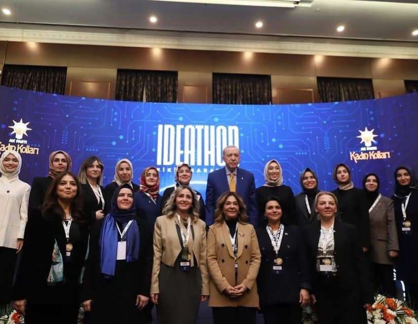 Cumhurbaşkanı Erdoğan Ödülleri Verdi: AK Parti İdeathon Finaline Muğla Damgası 4