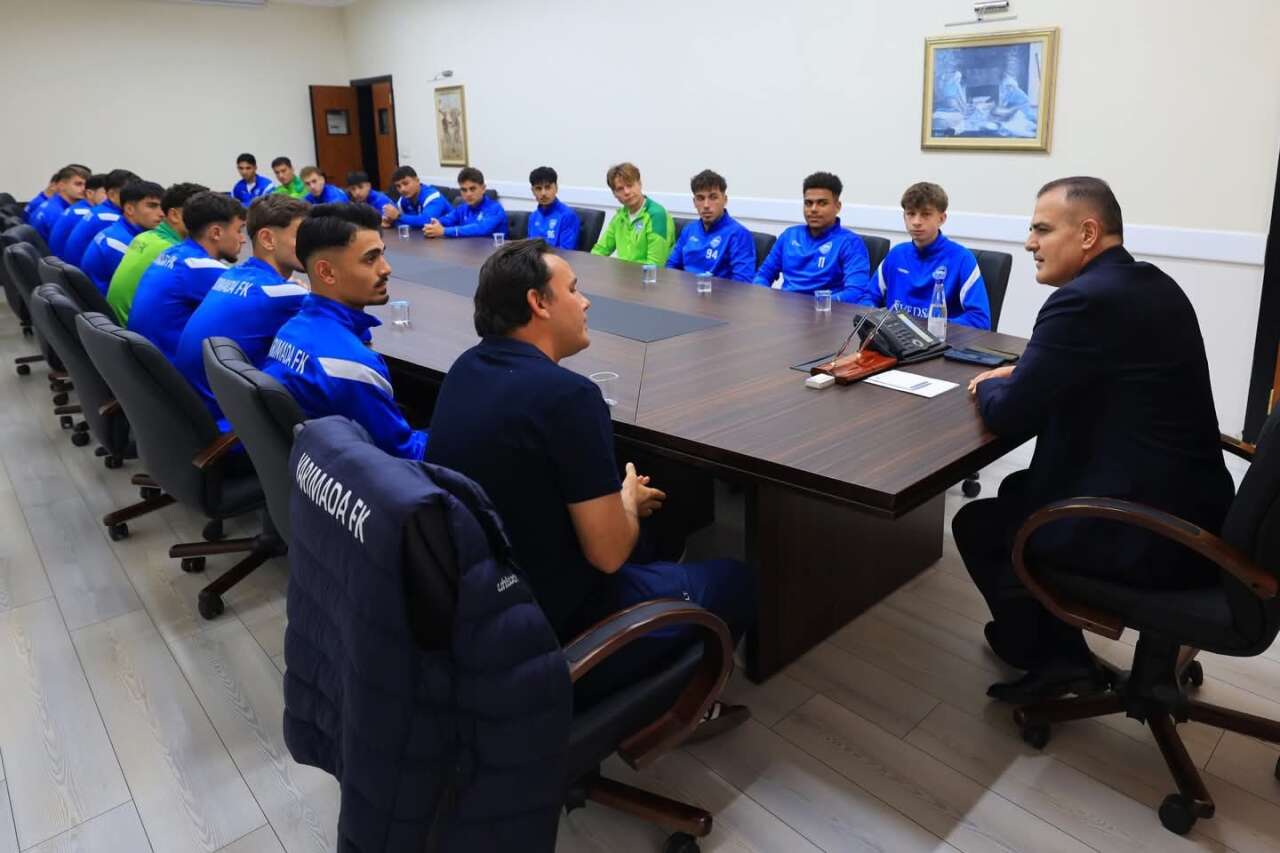 Vali Akbıyık’tan Yarımada FK’ya Türkiye Şampiyonası Desteği 2