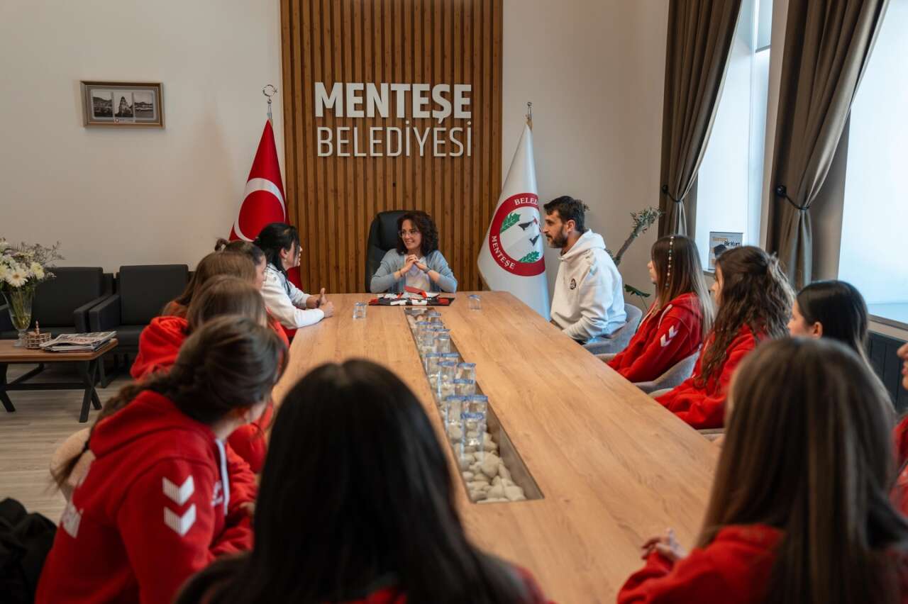 Asel Şahin ve Muğla Sportif Akademi Sporcuları Örnek Oldu 5