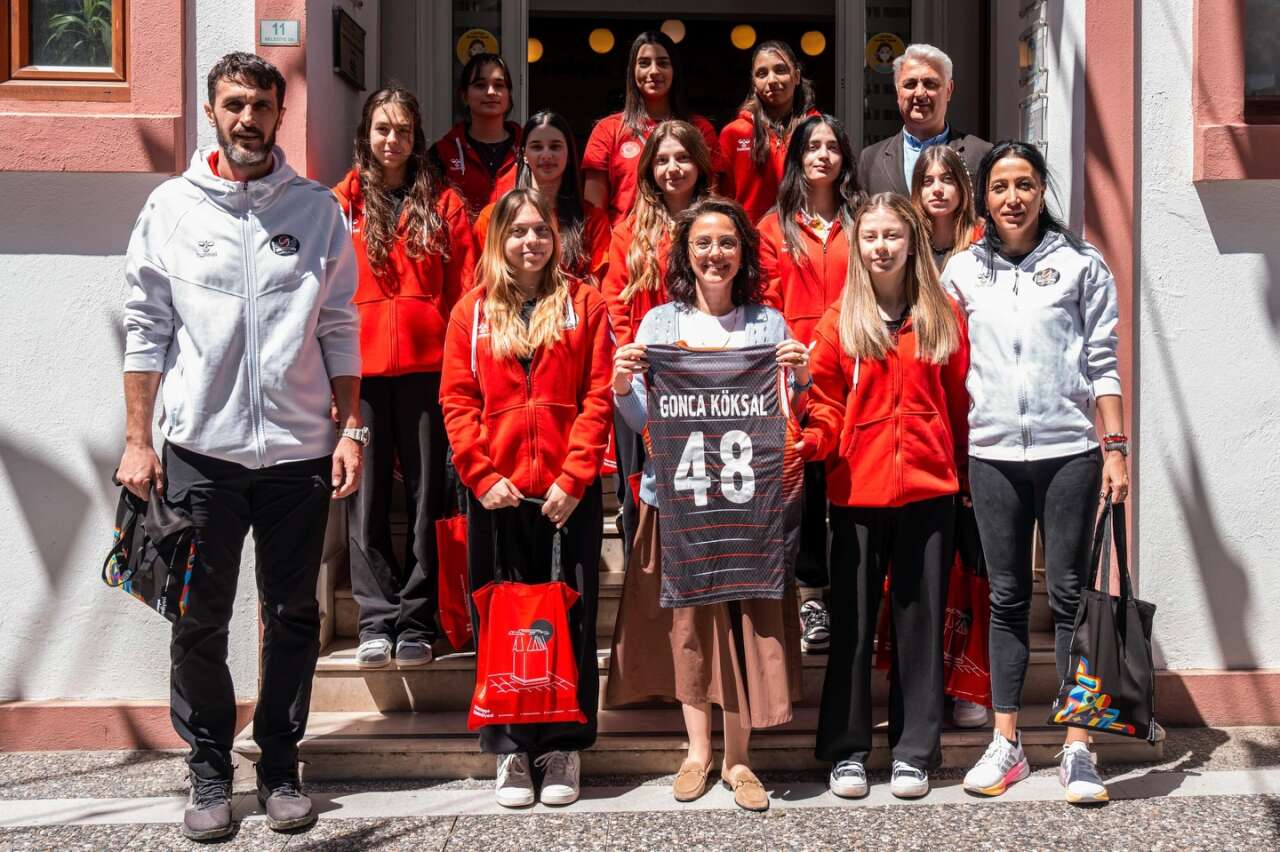 Asel Şahin ve Muğla Sportif Akademi Sporcuları Örnek Oldu 2