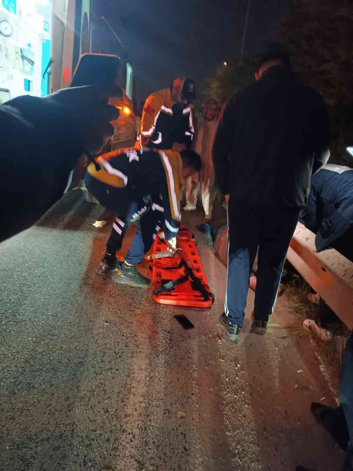 Otomobil Sürücüsü Yayaya Çarpıp Kaçtı: 1  Ağır Yaralı 1