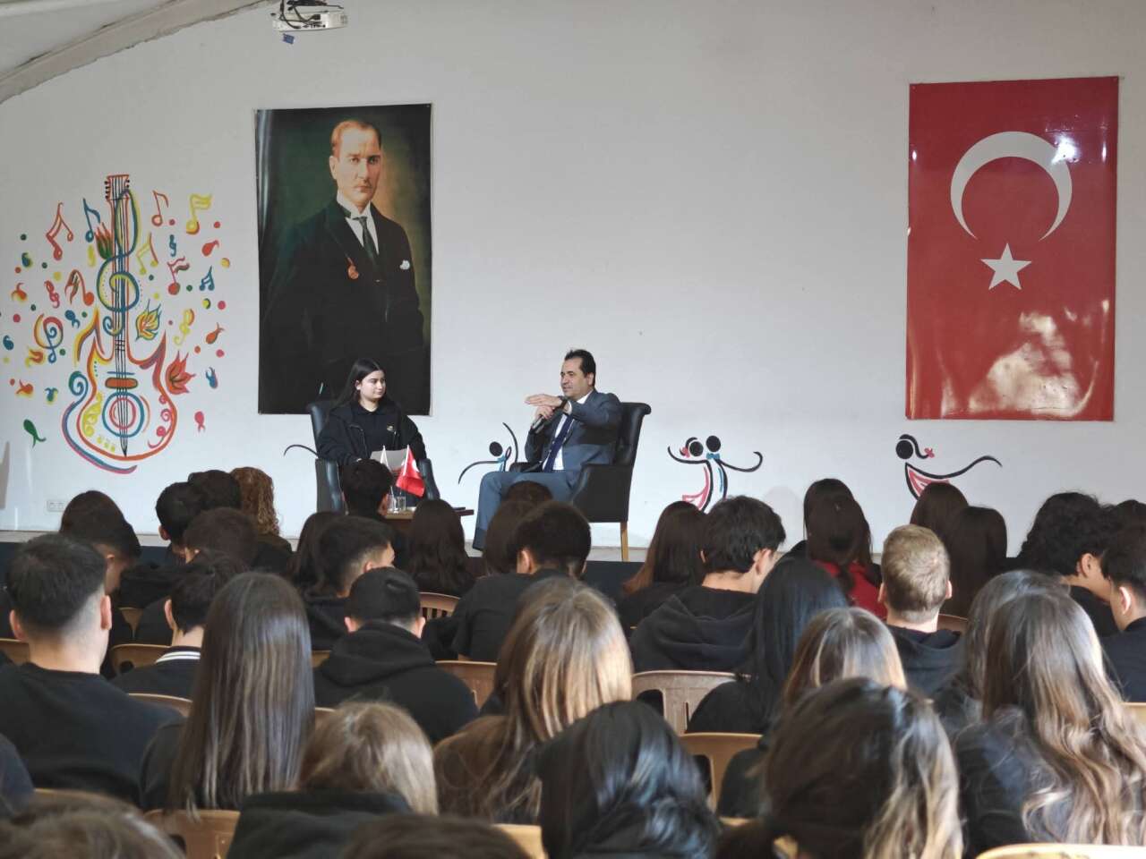 Menteşe Devlet Hastanesi Ekibi Kariyer Günleri’nde Öğrencilerle Buluştu 5