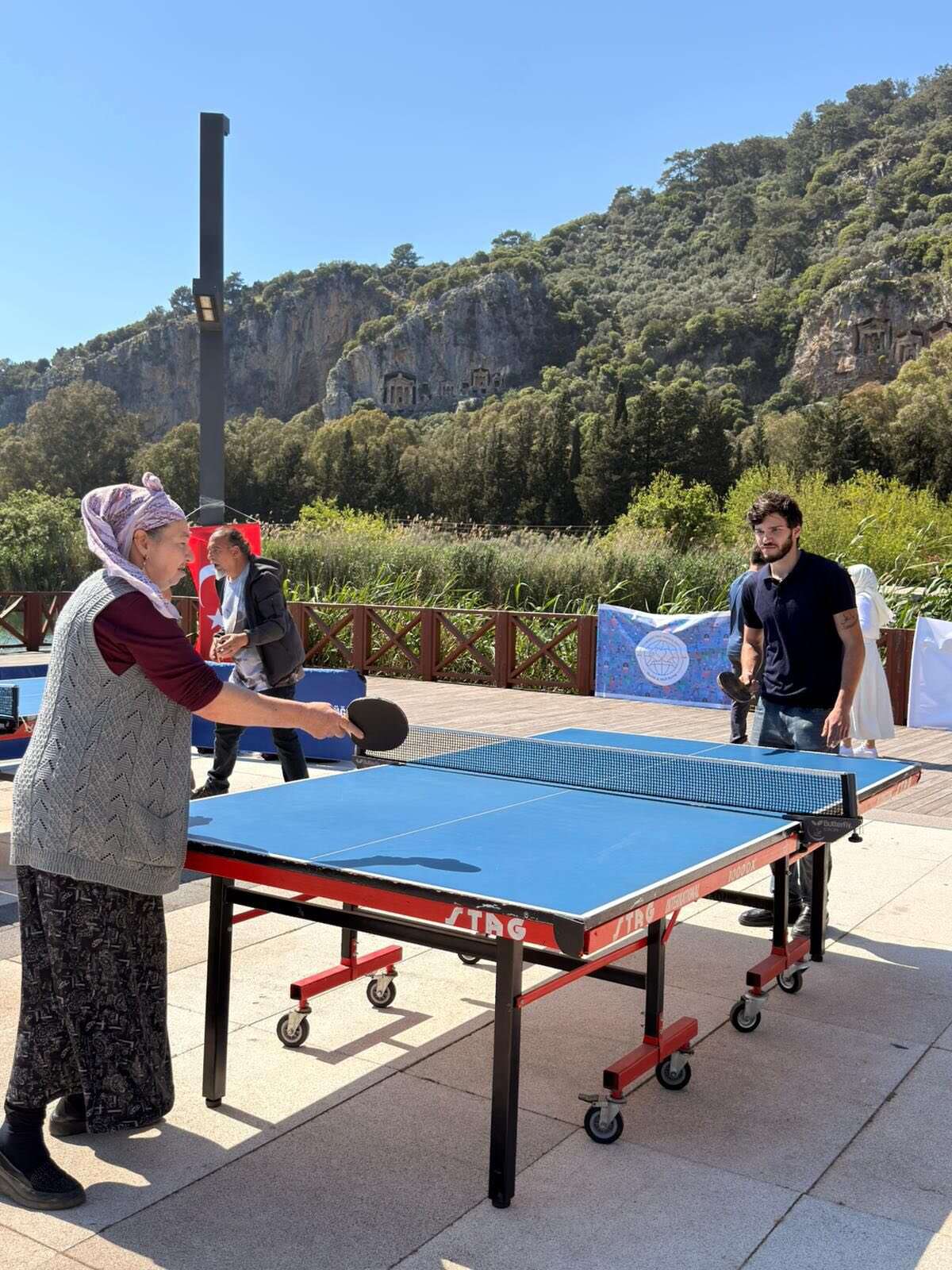 Dalyan’da Spor Şöleni: 7’den 70’e Herkes Masa Tenisi Oynadı 2