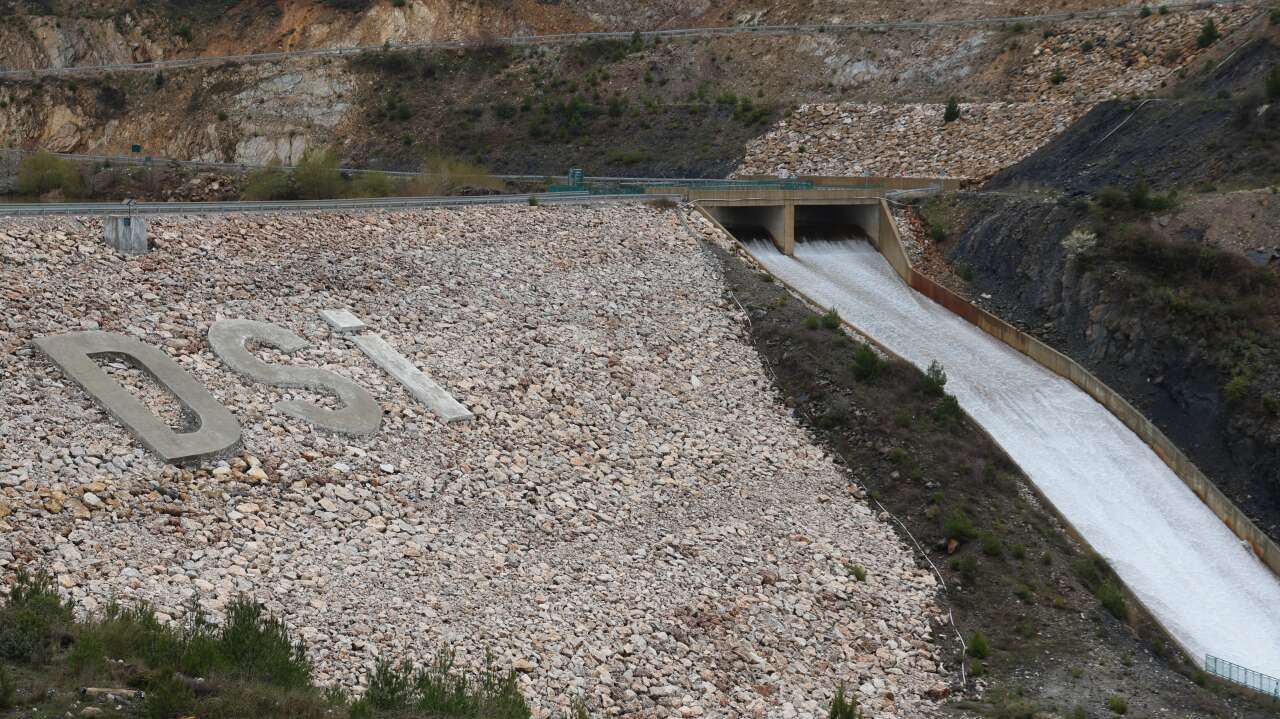 Maksimum Seviyeye Ulaşan Kozağaç Barajı'nda Su Tahliyesine Başlandı 1