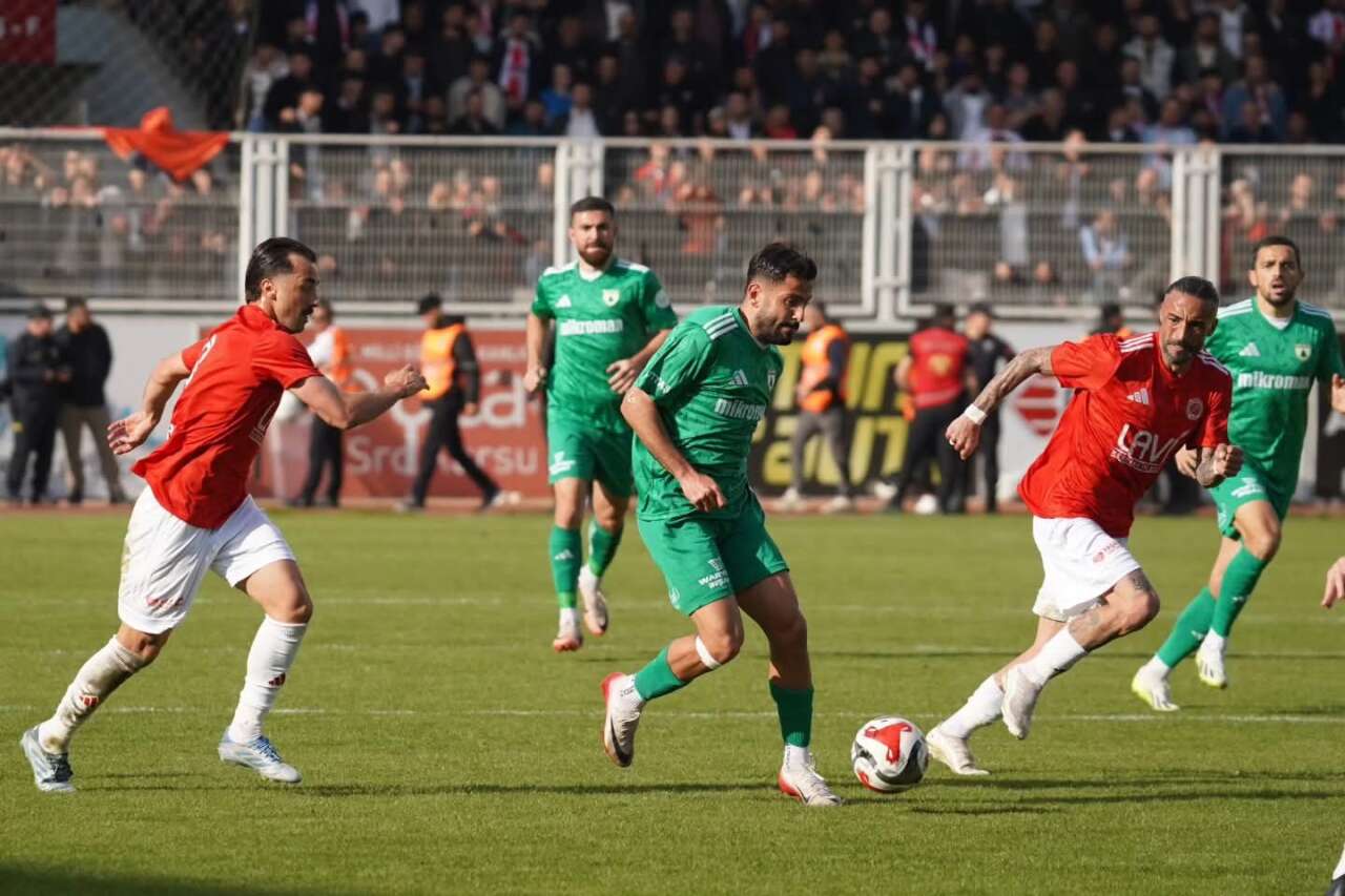 Muğlaspor Deplasmanda Mağlup: Yasin Abdioğlu Sakatlandı 5