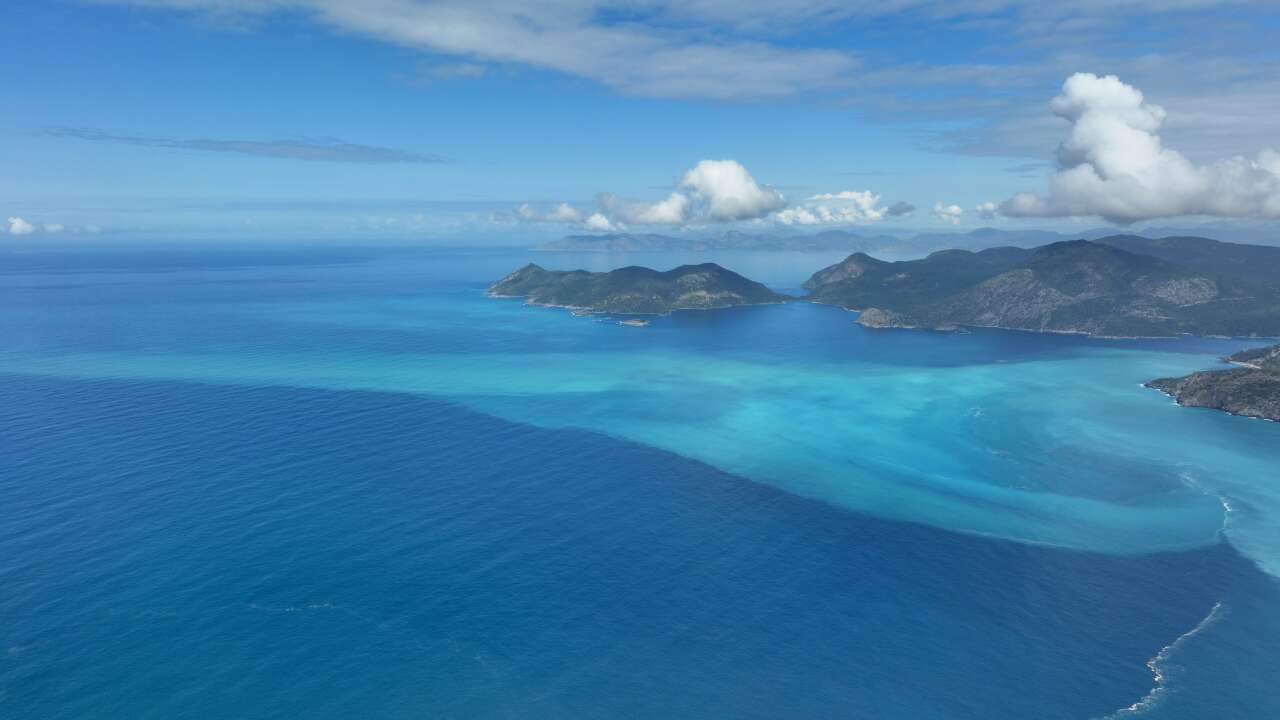 Fethiye'de Sağanak Sonrası Ölüdeniz Turkuaz Renge Büründü 3