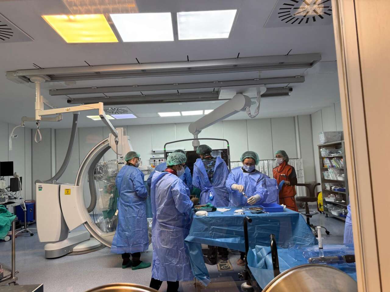 MEAH’ta Yüksek Riskli Hastalara Kapalı Yöntemle Hayati Dokunuş 3