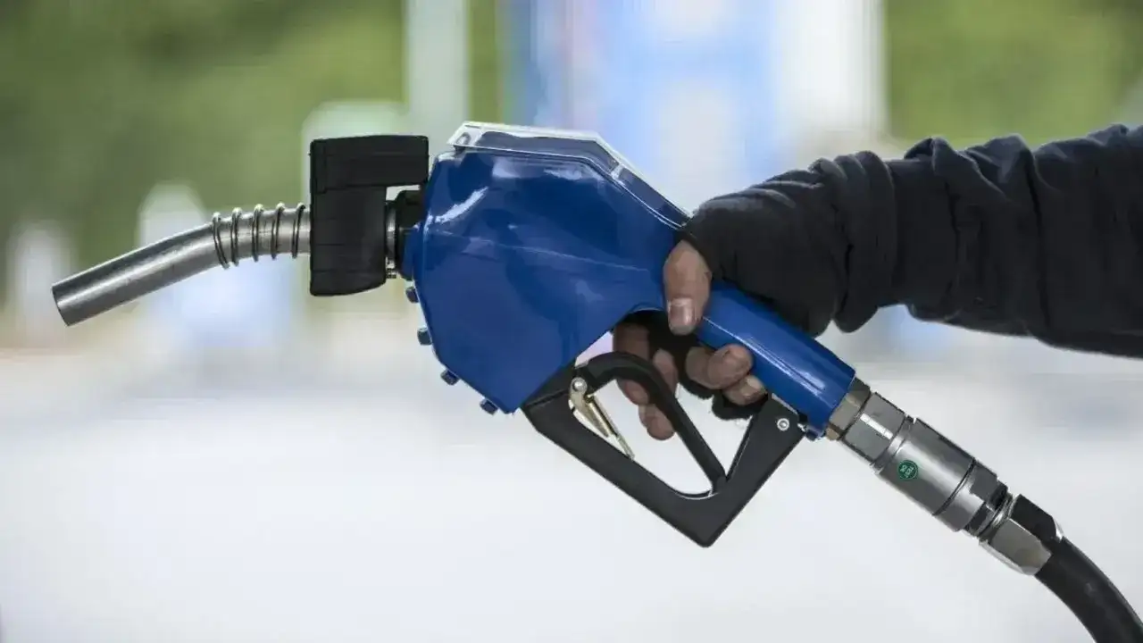 Motorinde Büyük İndirim Pompaya Yansıdı: Güncel Akaryakıt Fiyatları Açıklandı 2