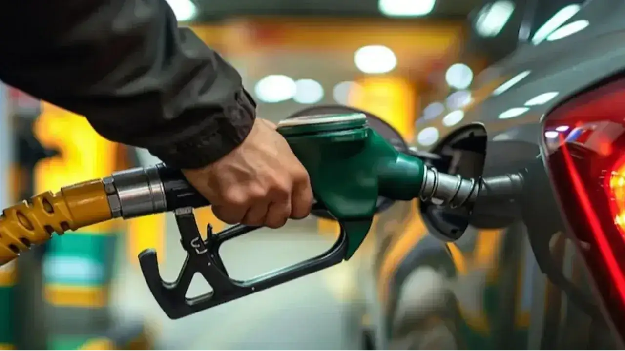 Motorinde Büyük İndirim Pompaya Yansıdı: Güncel Akaryakıt Fiyatları Açıklandı 6