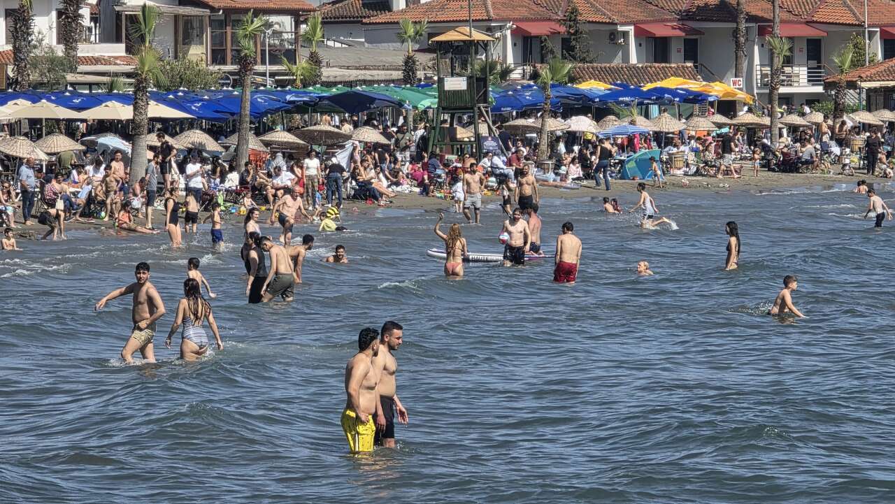Muğla da Deniz Sezonu Başladı 3