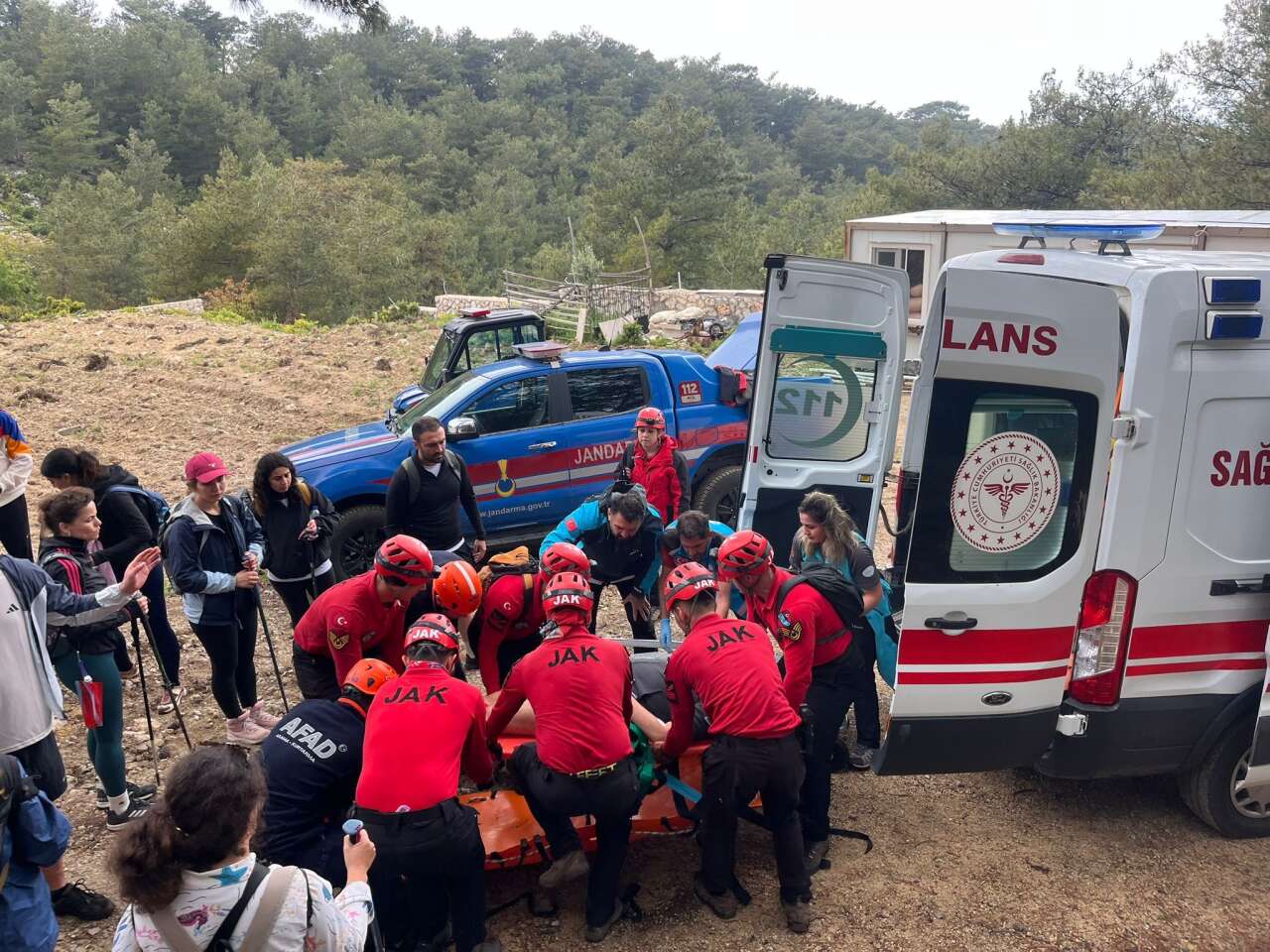 Muğla'da UMKE Ve JAK Ekiplerinden Nefes Kesen Kurtarma Operasyonu 1