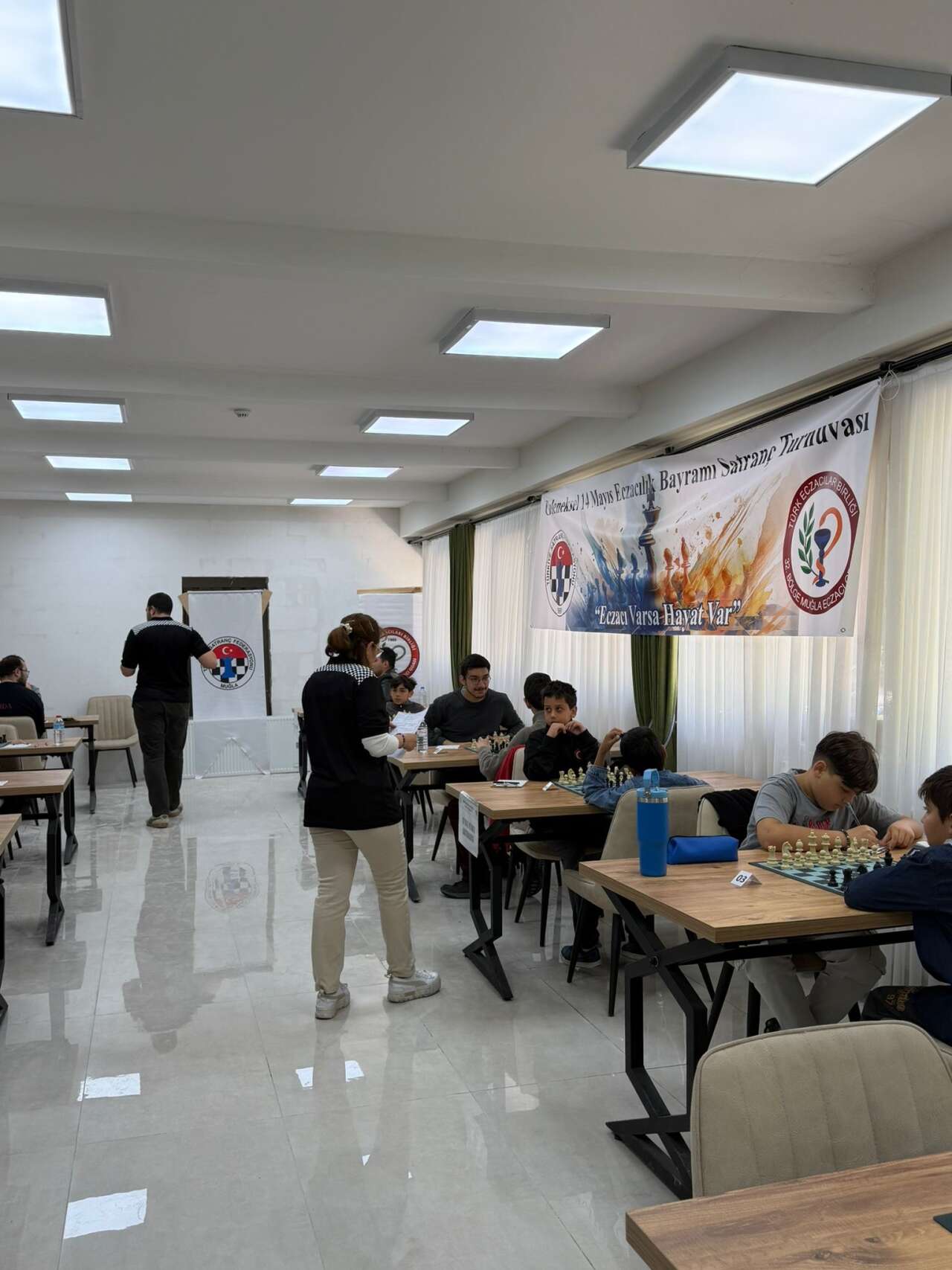 Muğla’da Hamleler Eczacılık Bayramı İçin Yapılıyor: Satranç Turnuvası Başladı 3