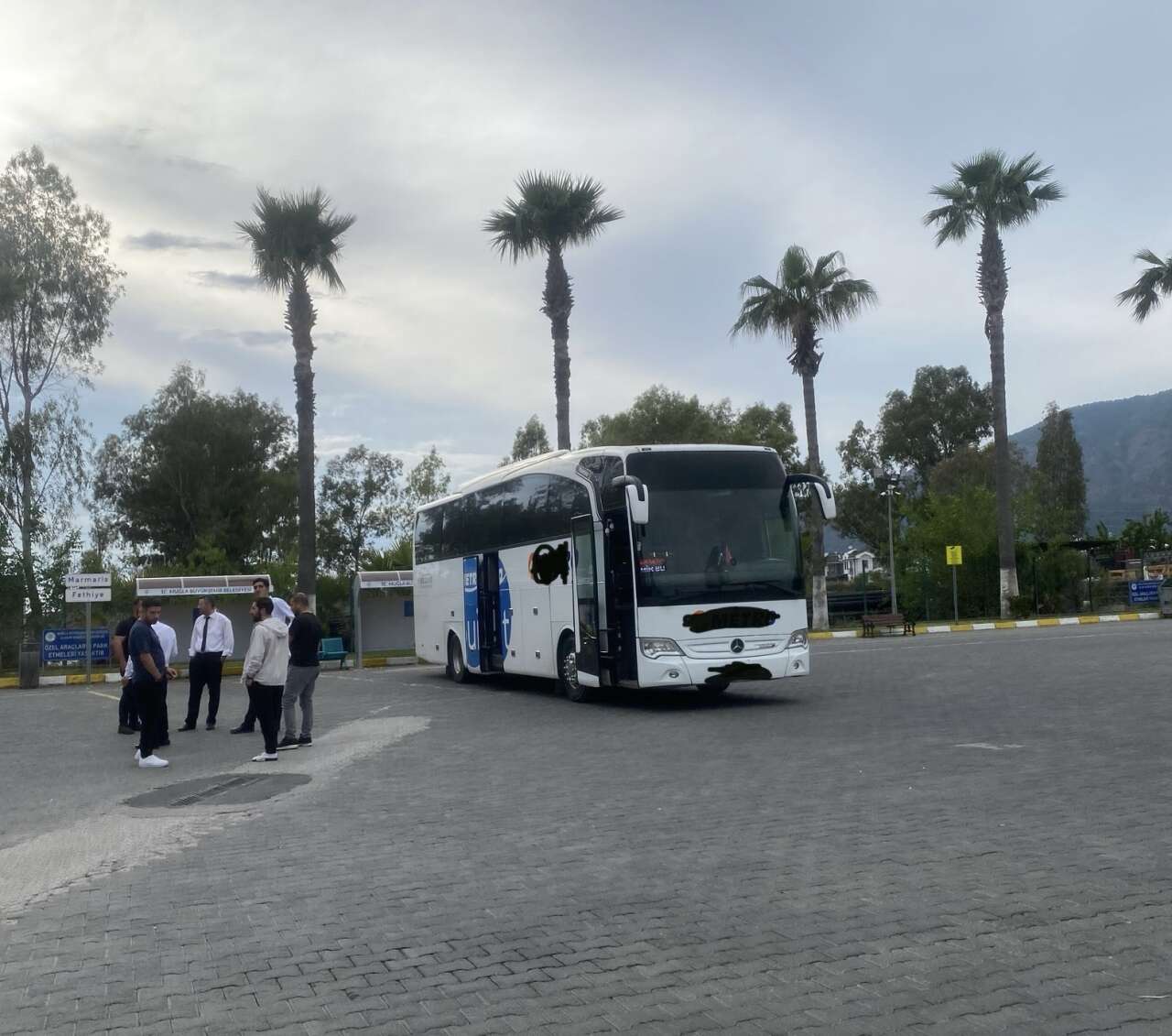 Köyceğiz’de Şehirlerarası Otobüste Kriz: Alkollü Yolcu Otobüste Sigara Yaktı 2