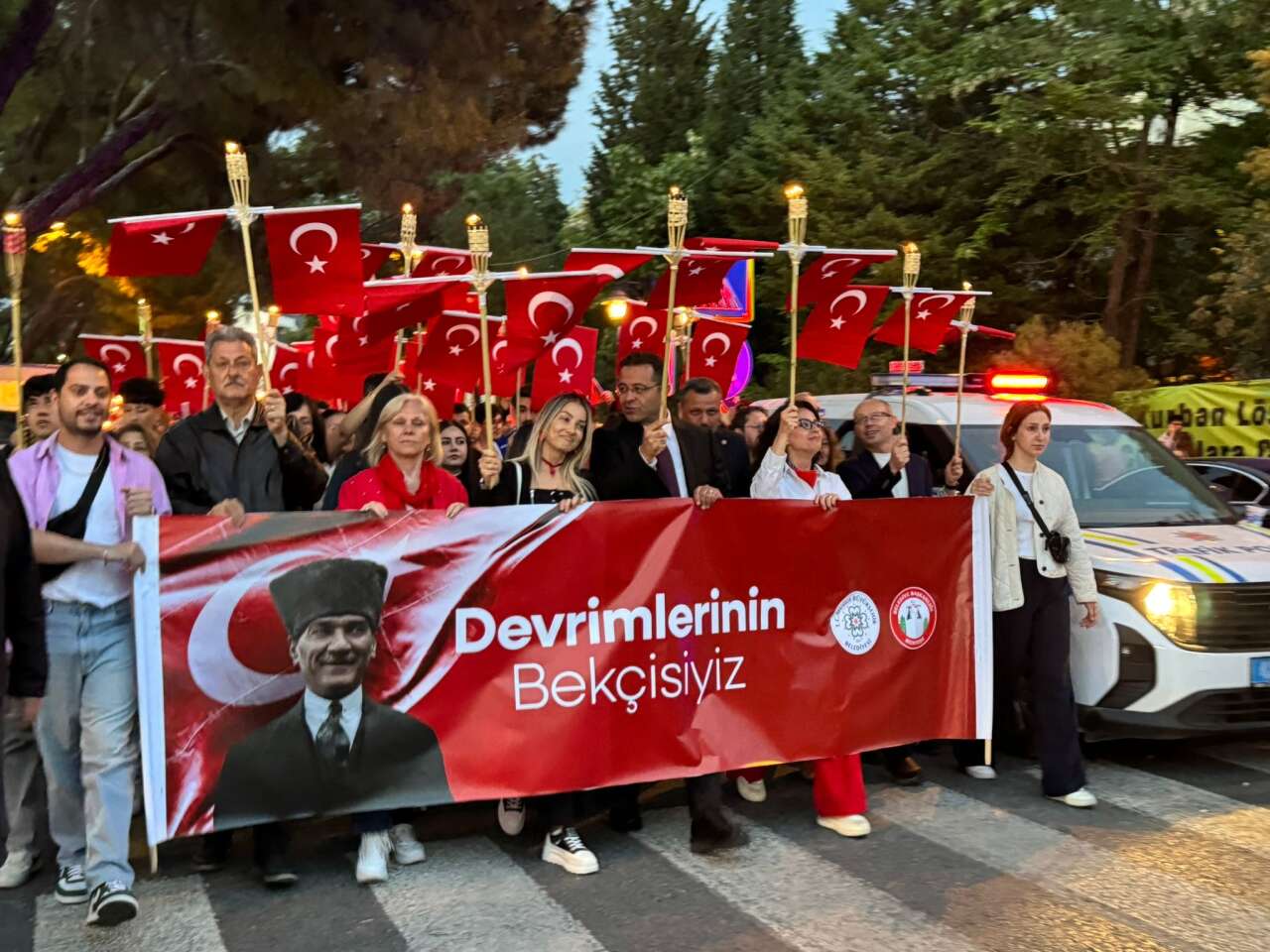 Menteşe’de 19 Mayıs Coşkusu Sokaklara Taştı 6