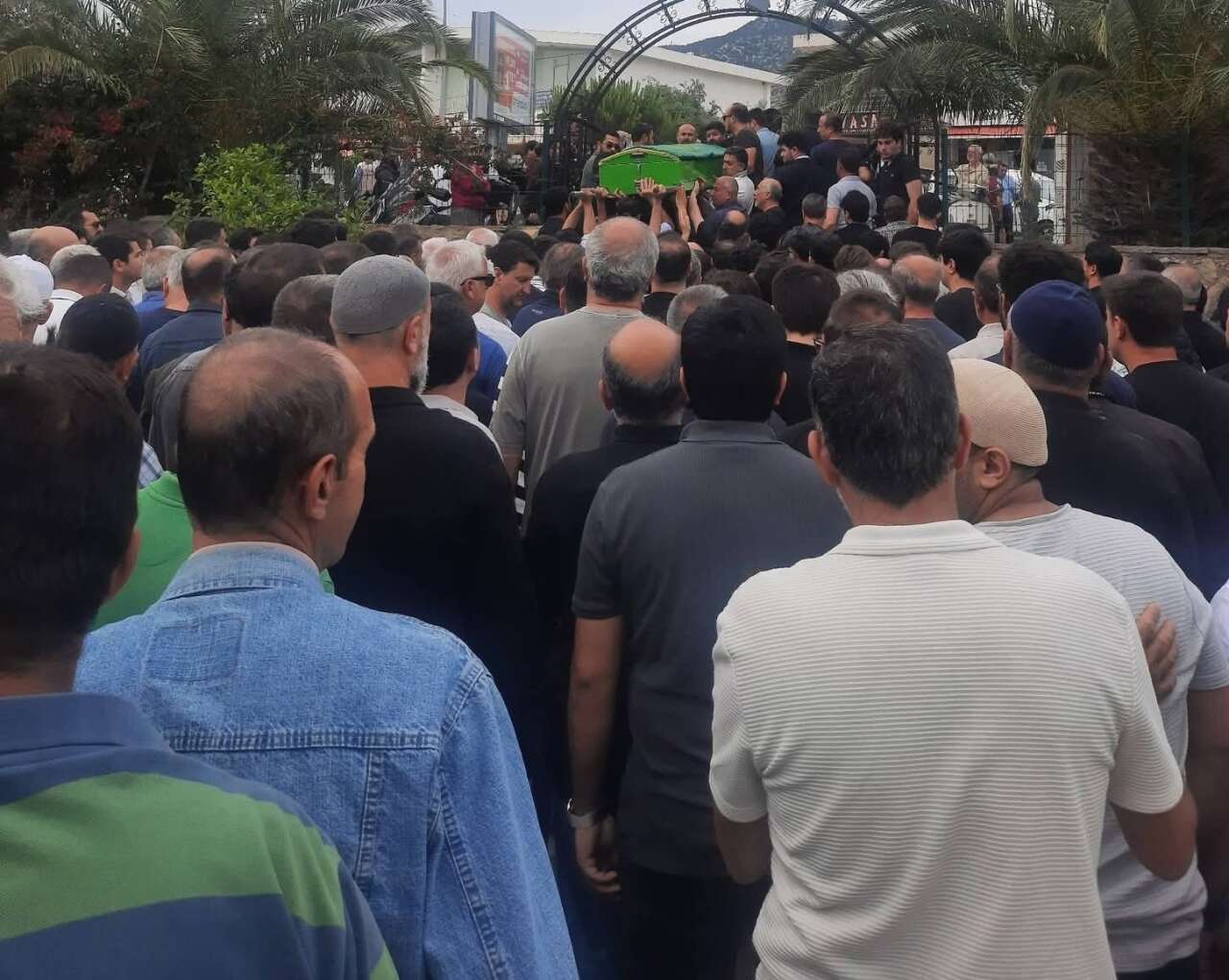 Muğla'da Trafik kazasında hayatını kaybeden imam son Yolculuğuna Uğurlandı 3