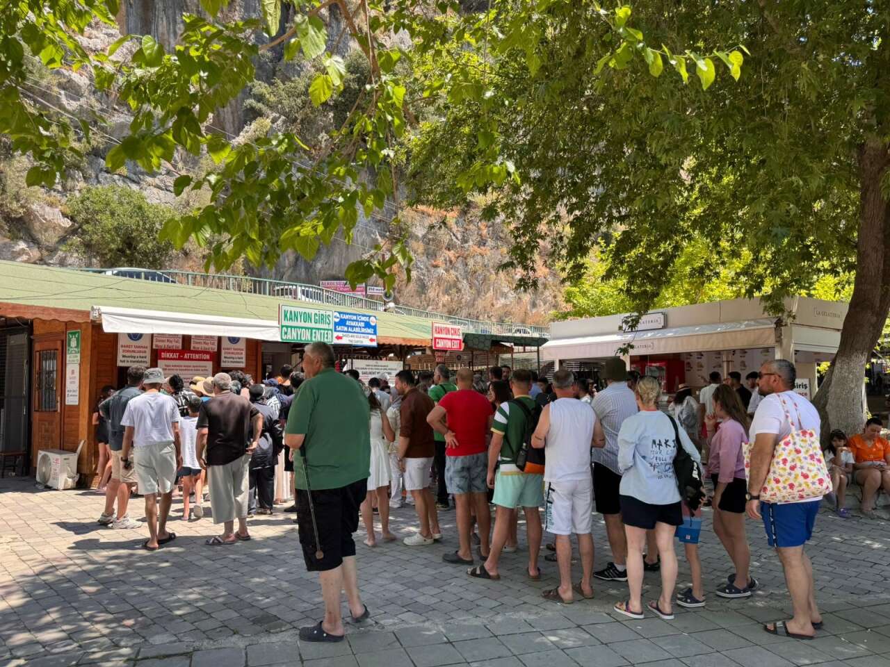 Saklıkent Kanyonu'nda Bayram Yoğunluğu 3