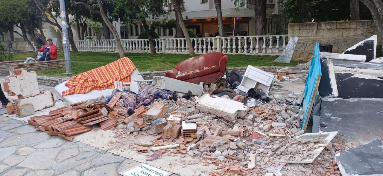 Menteşe’de Gerçeği Aratmayan Deprem Sahnesi: “Sesimi Duyan Var mı?” 2