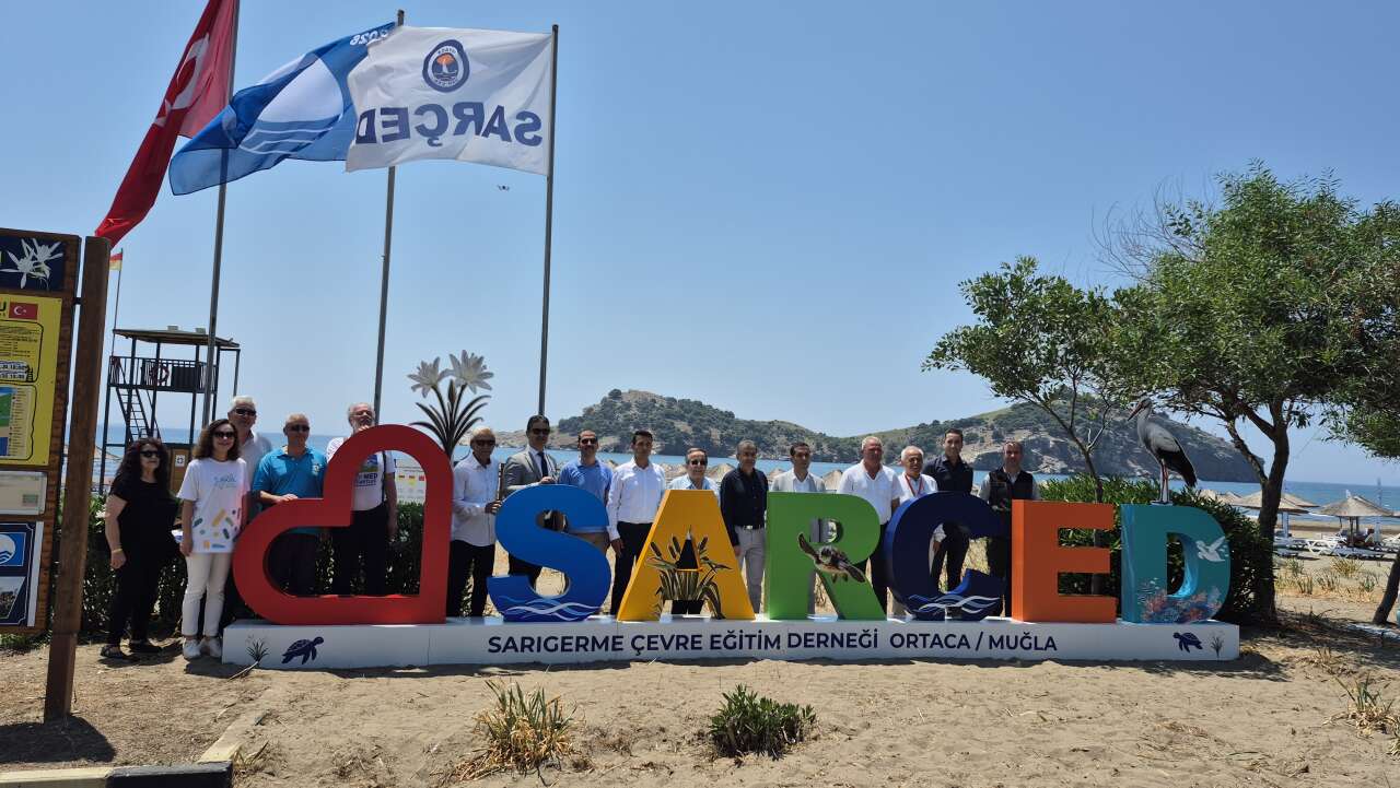 SARÇED Plajı 20. Kez Mavi Bayrakla Ödüllendirildi 3