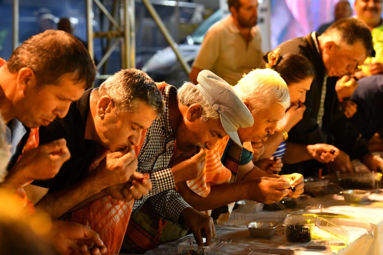 Geleneksel Kiraz Festivali Büyük Bir Coşku ve Yoğun Katılımla Gerçekleştirildi 4