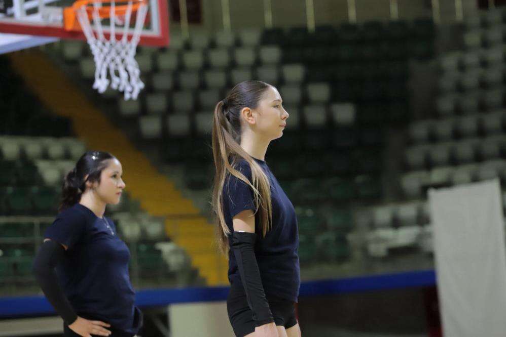 Muğla’nın Voleybol Yıldızları Analig İl Karması İçin Ter Döktü 4