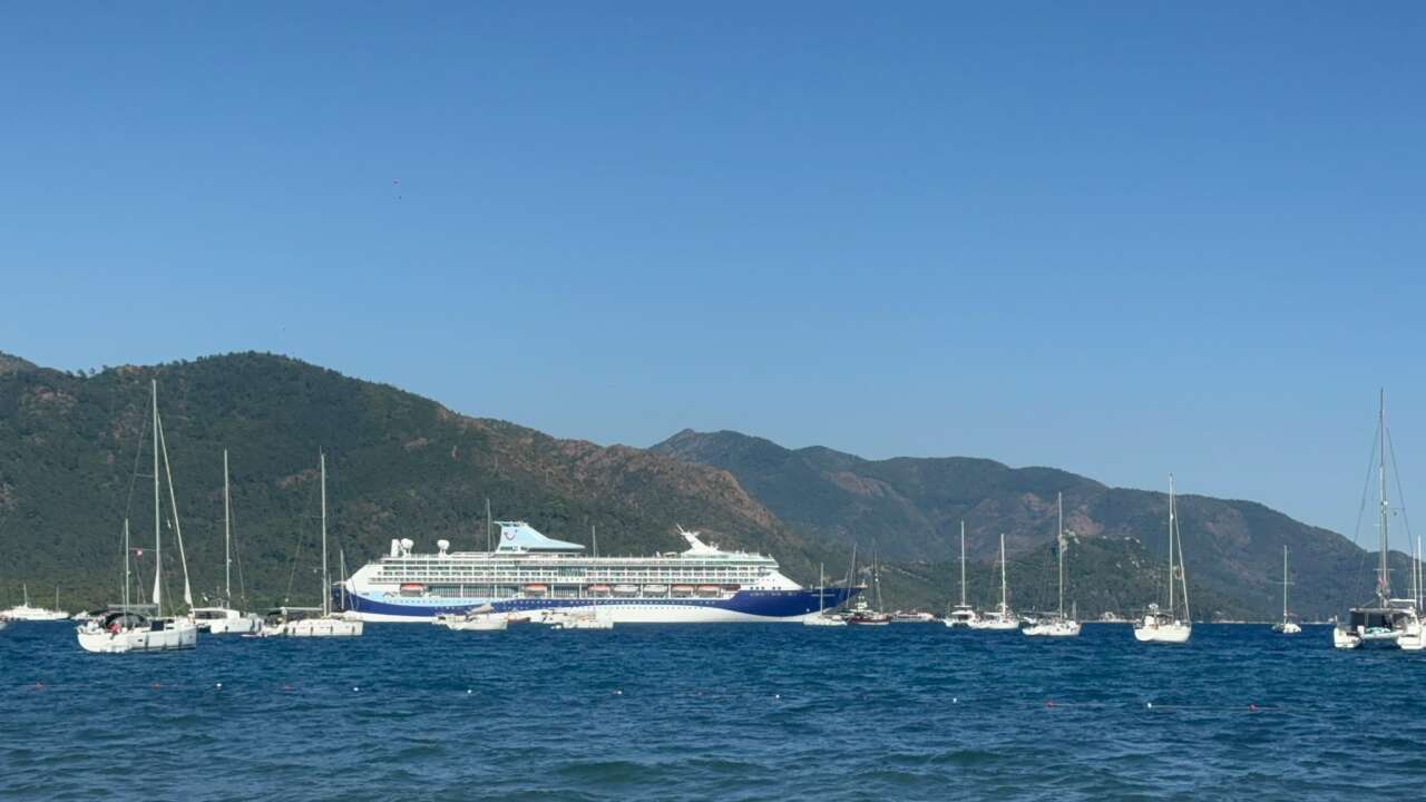 Marmaris'e 3 Günde 3 Dev Kurvaziyer: 12 Bin 200 Turist ve Mürettebat Gelecek 3
