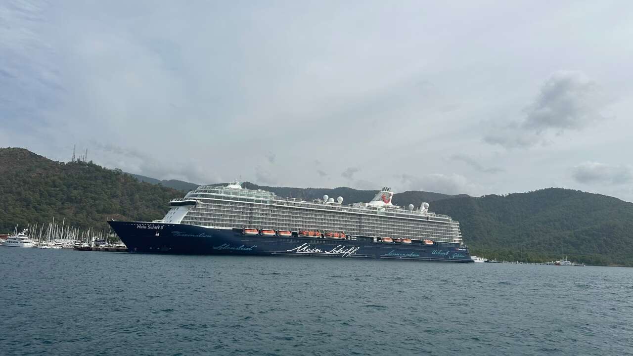 Marmaris'e 3 Günde 3 Dev Kurvaziyer: 12 Bin 200 Turist ve Mürettebat Gelecek 2