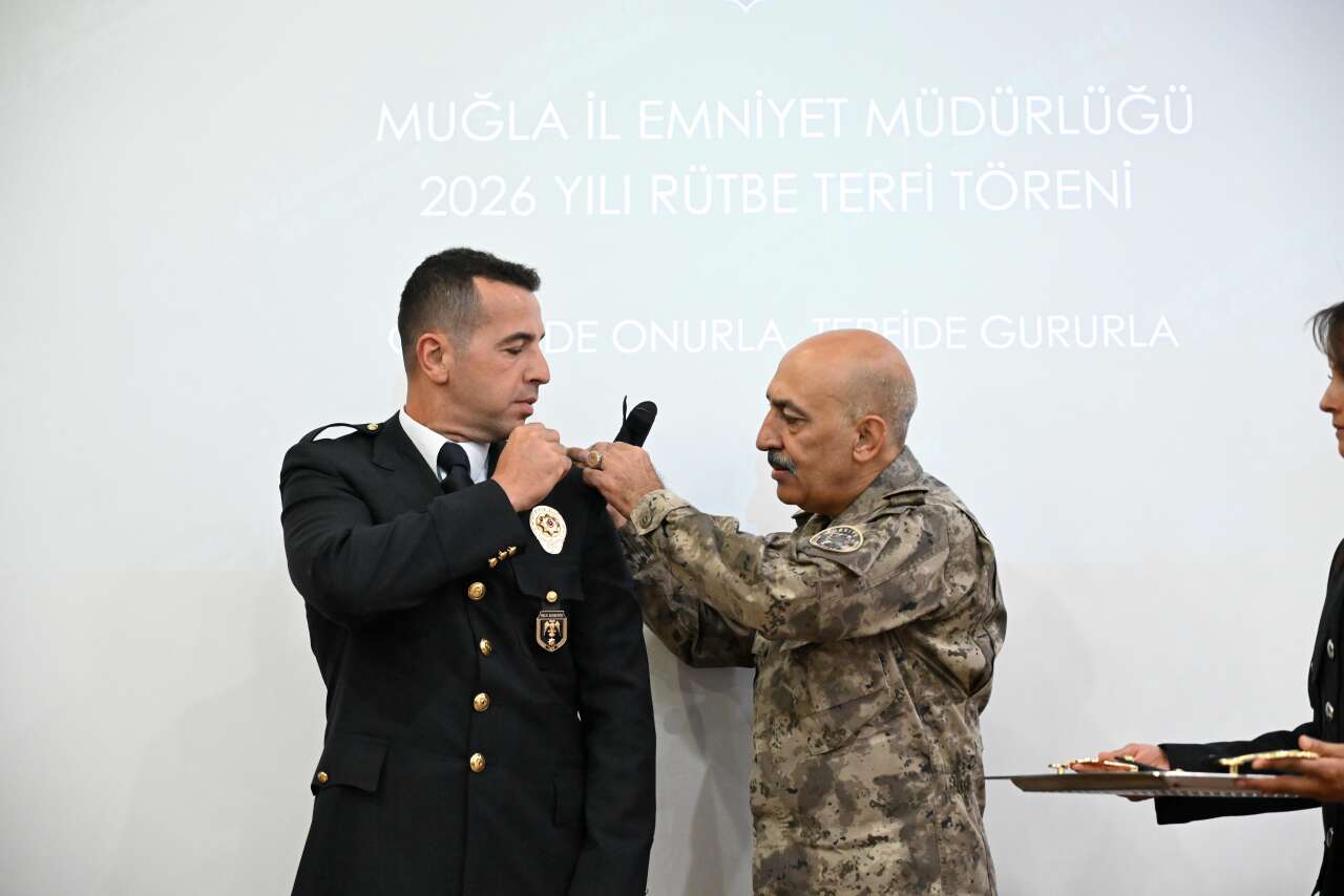Muğla Emniyetinde Rütbe Terfi Töreni Düzenlendi 2