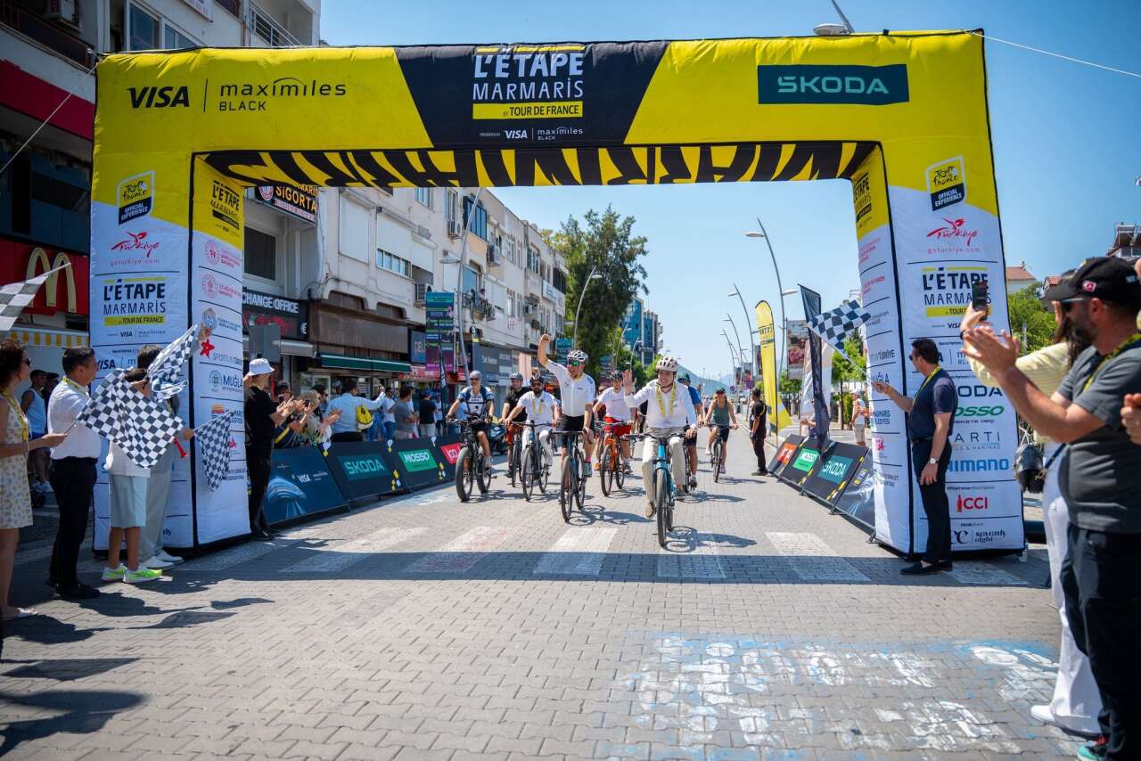 Marmaris’te Pedallar Gençlik İçin Döndü: Yüzlerce Bisiklet Tutkunu Halk Sürüşünde Buluştu 1