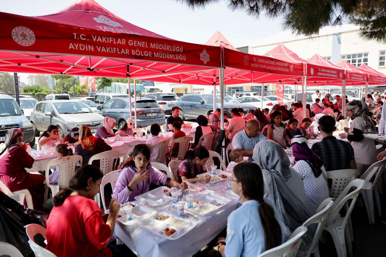 Aydın’da Muhteşem Hafızlık İcazet Programı: 115 Hafız Düzenlenen Törenle Belgelerine Kavuştu 5