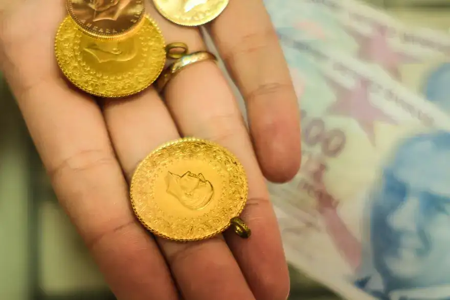 12 Temmuz 2026 Altın Fiyatları: Gram, Çeyrek ve Cumhuriyet Altını Bugün Kaç TL? 7